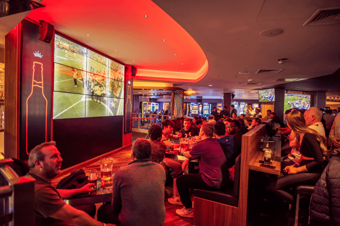 Best Sports Bars in London - The Kings Sports Bar