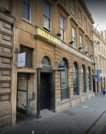 Best Sports Bars in Bristol - Walkabout Bristol