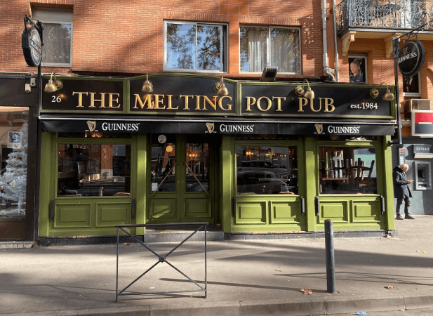 Best Sports Bars in Toulouse - The Melting Pot Pub
