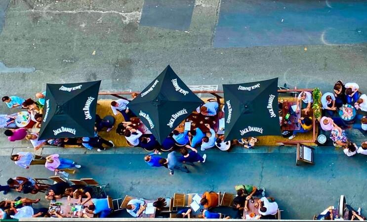 Best Sports Bars in Paris - The Freedom Pub