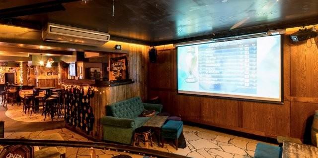 Best Sports Bars in Paris - O'Sullivans Rebel Bar