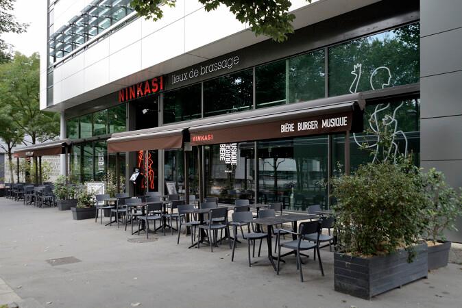 Best Sports Bars in Lyon - Ninkasi Vaise industrie