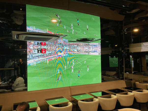 Best Sports Bars in Paris - Prince Palace