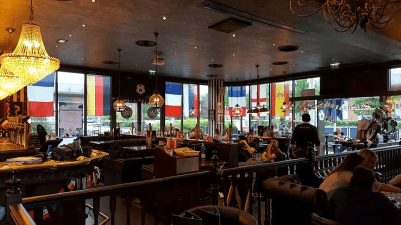 Best Sports Bars in Fresnes - Au Bureau Fresnes