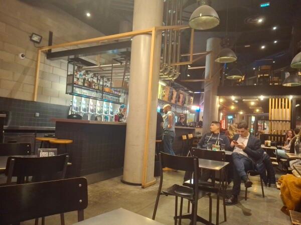 Best Sports Bars in Villeurbanne - Ninkasi La Soie