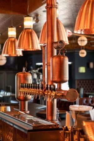 Best Sports Bars in Saint-Louis - Au Bureau Saint-Louis