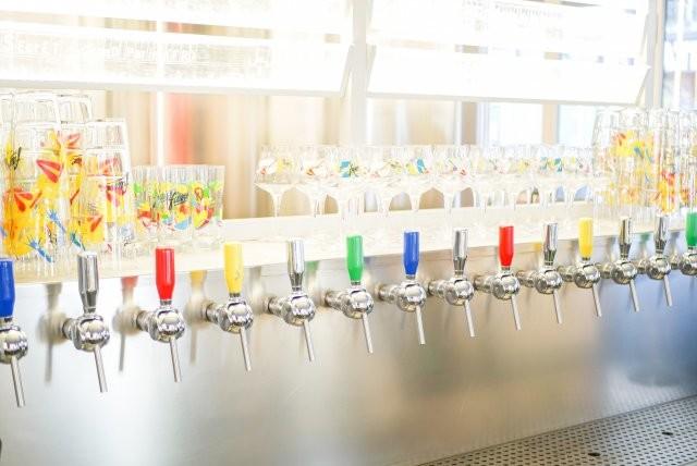 Best Sports Bars in Paris - Les Cuves de Fauve