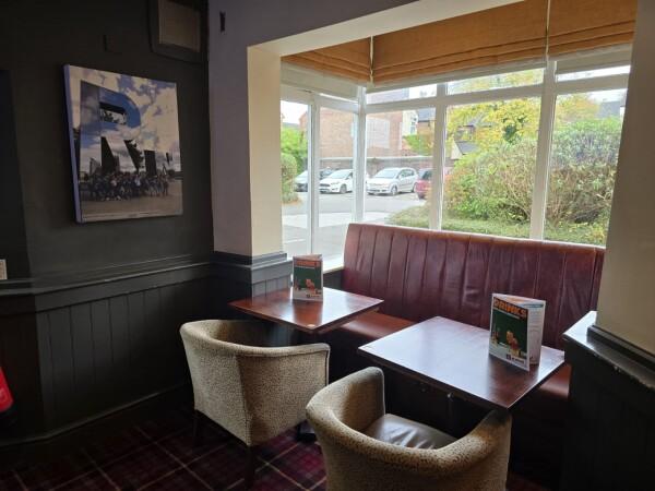 Best Sports Bars in Newcastle - Cherry Tree (Newcastle-U-Lyme)