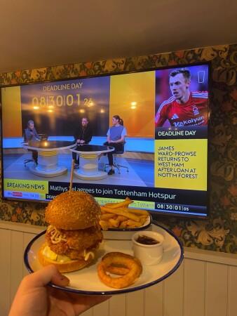 Best Sports Bars in Maidenhead - Thatched Cottage (Maidenhead)