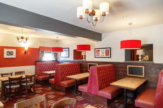 Best Sports Bars in Mid  Glamorgan - Three Elms (Whitchurch)