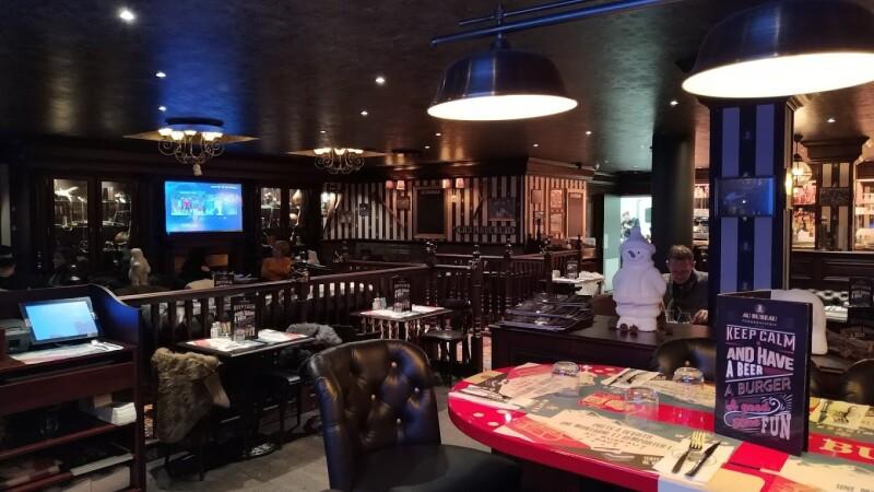 Best Sports Bars in Colmar - Au Bureau Colmar