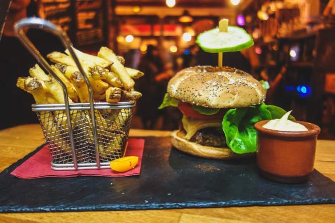 Best Sports Bars in Paris - L'Assassin