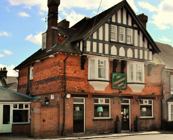 Best Sports Bars in Canterbury - The Carpenters Arms