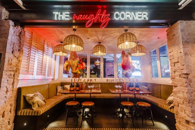 Best Sports Bars in Brisbane - The Prince Consort