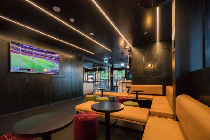 Best Sports Bars in Melbourne - Kicks