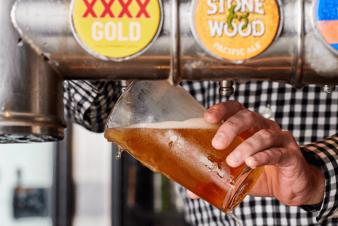 Best Sports Bars in Bracken Ridge - Champions Sports Bar at the Bracken Ridge Tavern