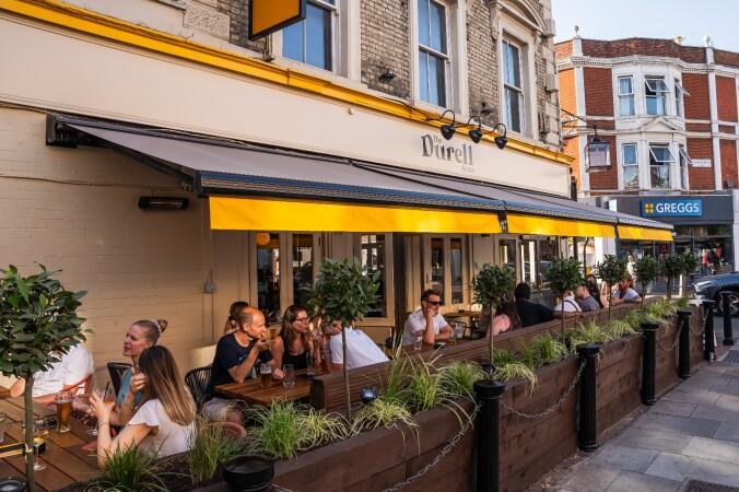 Best Sports Bars in Fulham - Durell Arms
