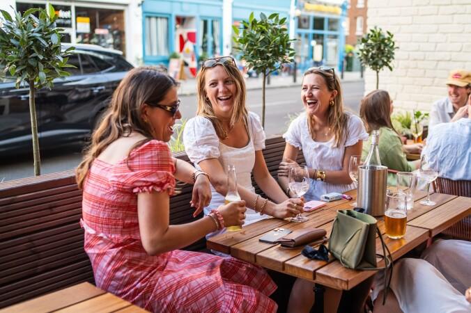 Best Sports Bars in Fulham - Durell Arms