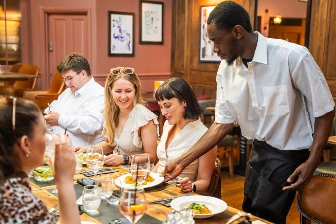 Best Sports Bars in Fulham - Durell Arms