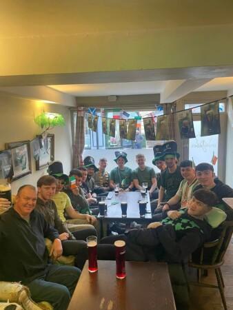 Best Sports Bars in Ipswich - Shamrock