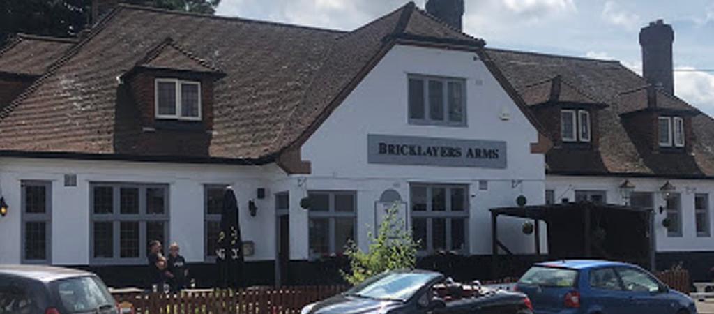 Best Sports Bars in Downley, High Wycombe - Bricklayers Arms