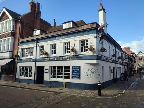 Best Sports Bars in Winchester - William Walker