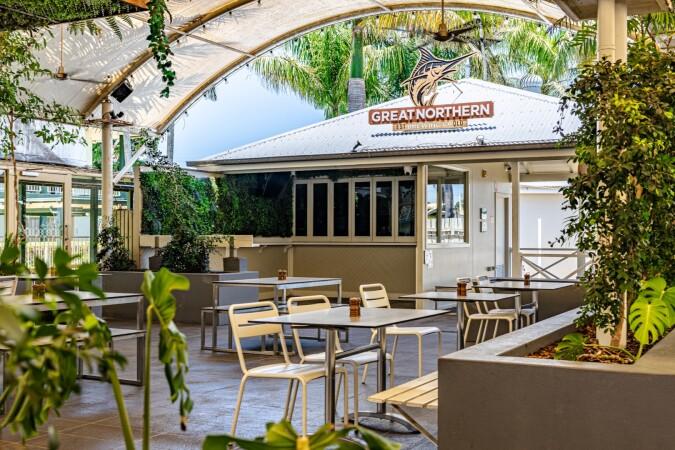 Best Sports Bars in WEST MACKAY - Shamrock Hotel Mackay