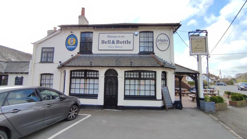 Best Sports Bars in Shinfield - Bell & Bottle