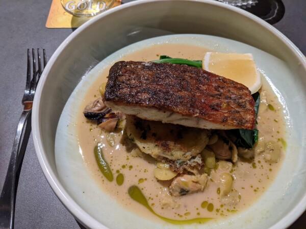 Best Sports Bars in Lutwyche - Crown Hotel