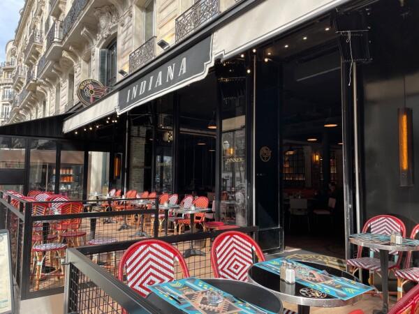 Best Sports Bars in Paris - Indiana Café Richelieu Drouot