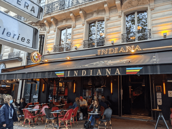 Best Sports Bars in Paris - Indiana Café Richelieu Drouot