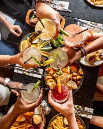 Best Sports Bars in Paris - Indiana Café Richelieu Drouot