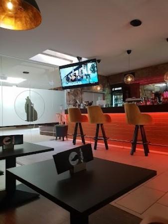 Best Sports Bars in Mönchengladbach - Midnight Lounge & Bar