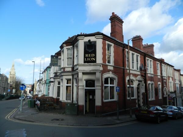 Best Sports Bars in Newport - Red Lion Pub