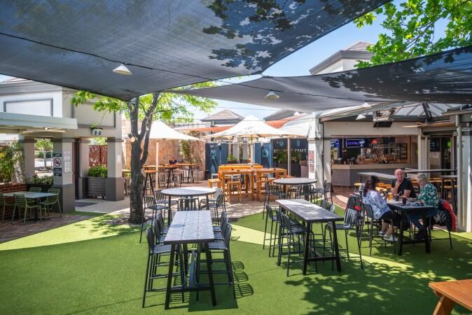 Best Sports Bars in Success - The Gate Bar & Bistro