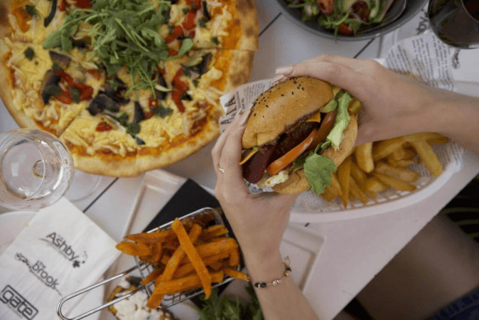 Best Sports Bars in Success - The Gate Bar & Bistro