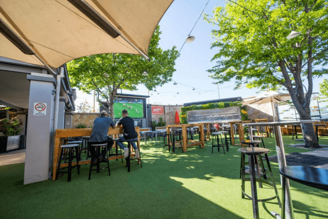 Best Sports Bars in Success - The Gate Bar & Bistro