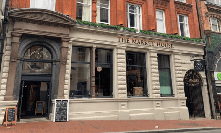 Best Sports Bars in Reading - The Market House