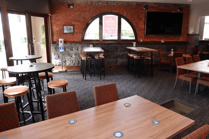 Best Sports Bars in Coburg - Drums Hotel