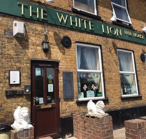 Best Sports Bars in Aldershot - White Lion