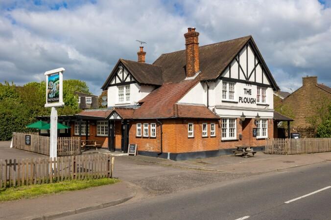Best Sports Bars in Flamstead End - Plough