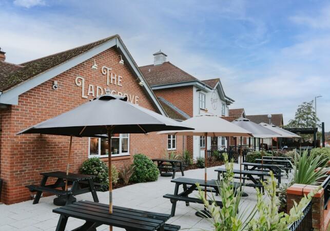 Best Sports Bars in Didcot - Ladygrove