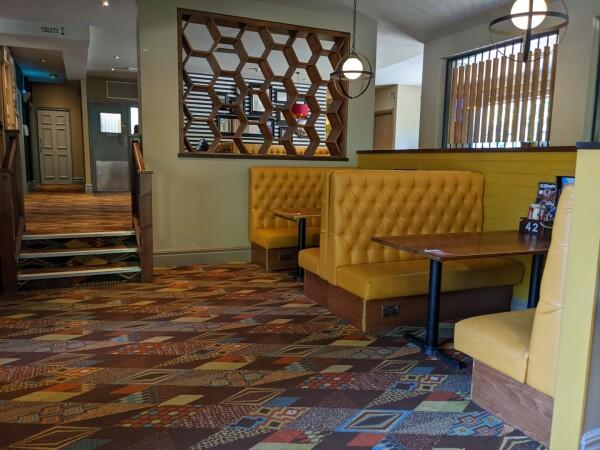 Best Sports Bars in Northampton - Sunnyside