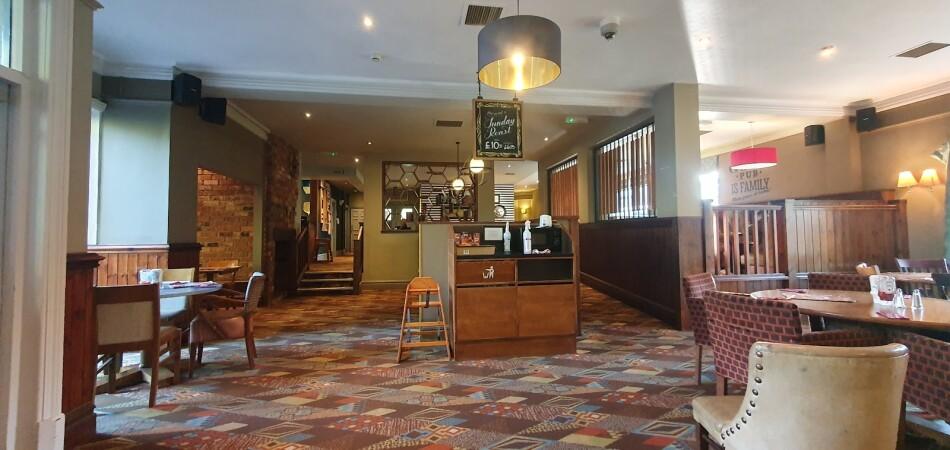 Best Sports Bars in Northampton - Sunnyside