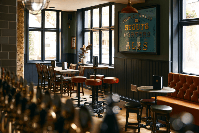 Best Sports Bars in London - The Prince of Wales Townhouse