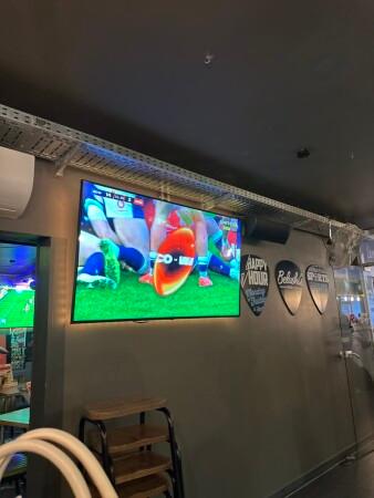 Best Sports Bars in vienna - Belushi's Vienna