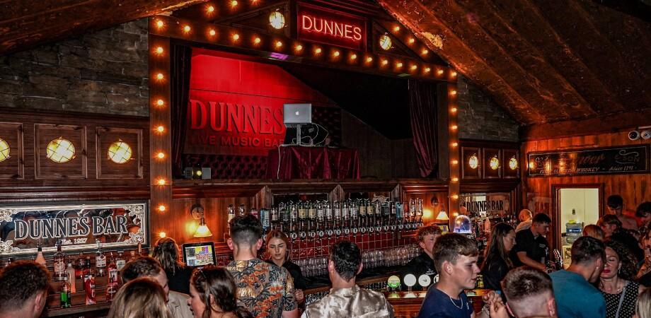 Best Sports Bars in Leitrim - Dunnes Bar