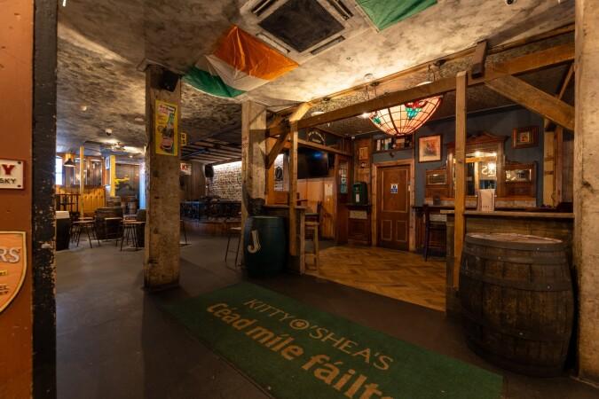 Best Sports Bars in Glasgow - Kitty's Glasgow West End