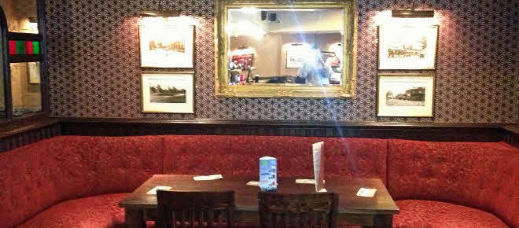 Best Sports Bars in Middlesex - Wishing Well Hayes