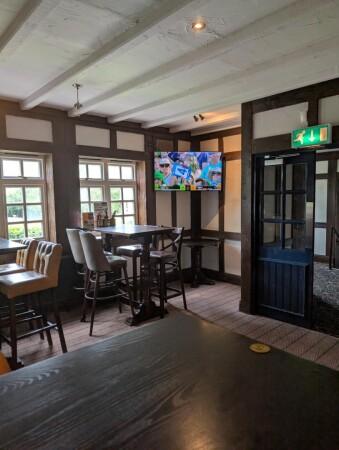 Best Sports Bars in Harrogate - Squinting Cat (Lund House Green)